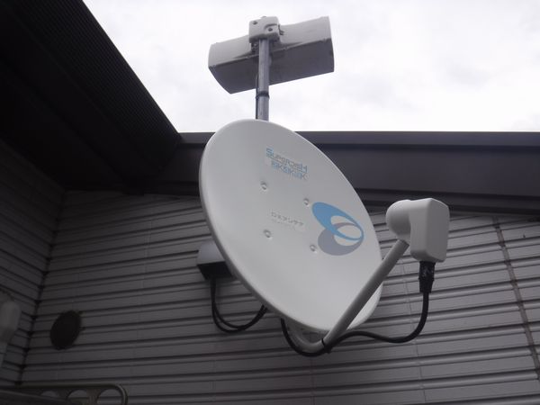 沼津市大岡BSアンテナ取付工事