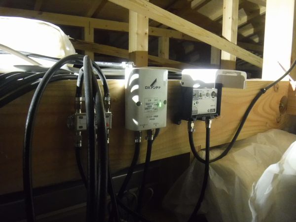 伊豆市地デジアンテナ屋根裏設置工事